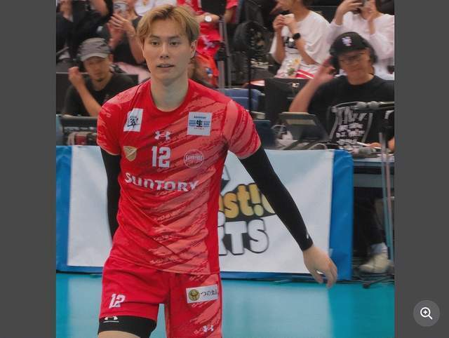 两人私下交 两人私下交